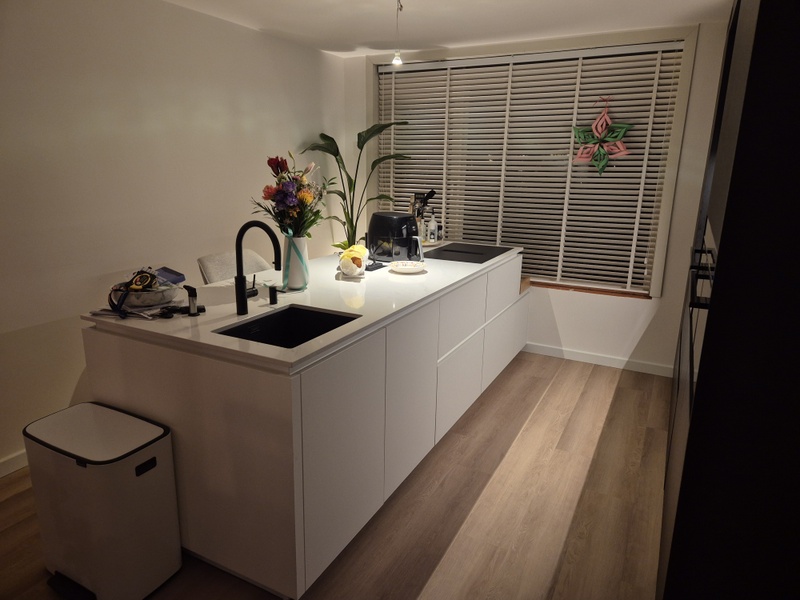 Afbeeldingslocatie: https://tweakers.net/i/lWOpzfYM7Zzg7y3W2CmmtHjI-DU=/800x/filters:strip_icc():strip_exif()/f/image/d83vAlCKWMVscQdzhOjFr5Qo.jpg?f=fotoalbum_large