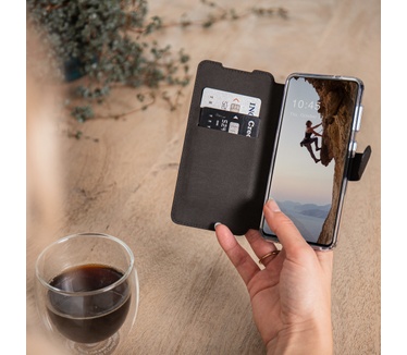 Accezz Xtreme Wallet Bookcase iPhone 14 Plus - Zwart