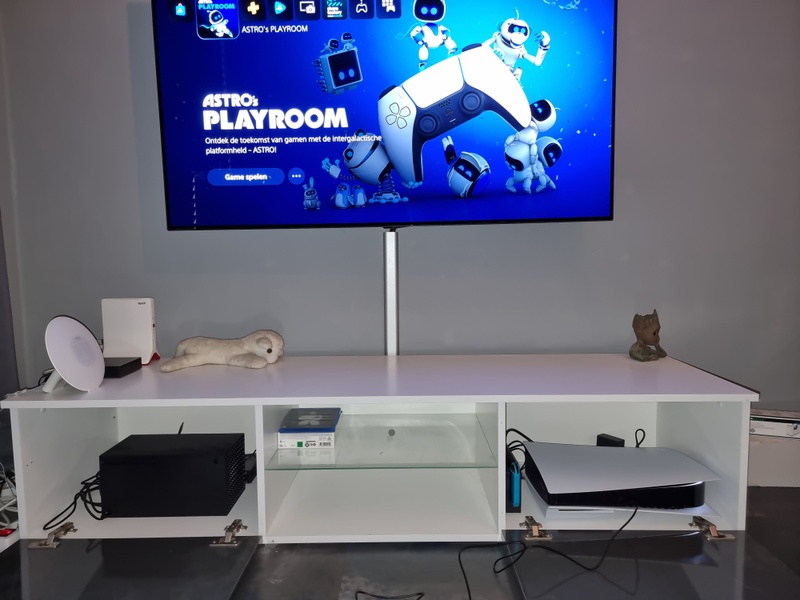 Afbeeldingslocatie: https://tweakers.net/i/l_UC0Xi_O8sILarqWOE0G1K2Oi8=/800x/filters:strip_icc():strip_exif()/f/image/FnwfvzfvpWYmzDahTliNSRUS.jpg?f=fotoalbum_large