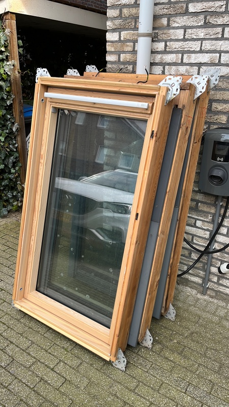 Afbeeldingslocatie: https://tweakers.net/i/laRTiSYVyNgrE0TH69pb1CinB_k=/x800/filters:strip_icc():strip_exif()/f/image/eb67WFIai7HqxBdHgCpV65bN.jpg?f=fotoalbum_large