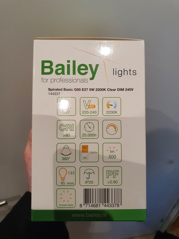 Afbeeldingslocatie: https://tweakers.net/i/lcfnOL_byz_sOF0_6e-2lkJ3OZ4=/x800/filters:strip_icc():strip_exif()/f/image/uSTCEU4aEiRAWXnrsIoMa1Z5.jpg?f=fotoalbum_large