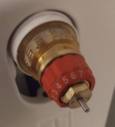 Afbeeldingslocatie: https://tweakers.net/i/lds8Ryyk3qB6iAc7u-OlnSprwtc=/full-fit-in/4920x3264/filters:max_bytes(3145728):no_upscale():strip_icc():fill(white):strip_exif()/f/image/oUPaSkVGPy35B7Q0JgbhBkdQ.jpg?f=user_large