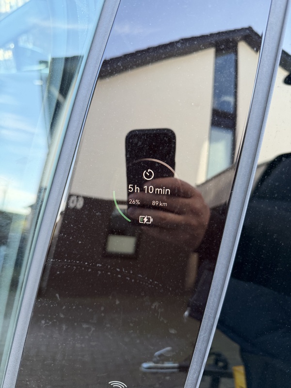 Afbeeldingslocatie: https://tweakers.net/i/lhzfGBZ72kTHNuItPKCCm20zZls=/x800/filters:strip_icc():strip_exif()/f/image/r7CGtRpd9NVWDRf2r9elGAju.jpg?f=fotoalbum_large