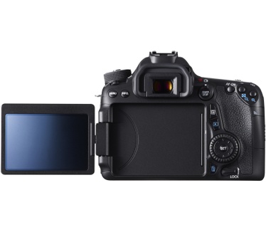 Canon 70D + EF-S 18-135mm