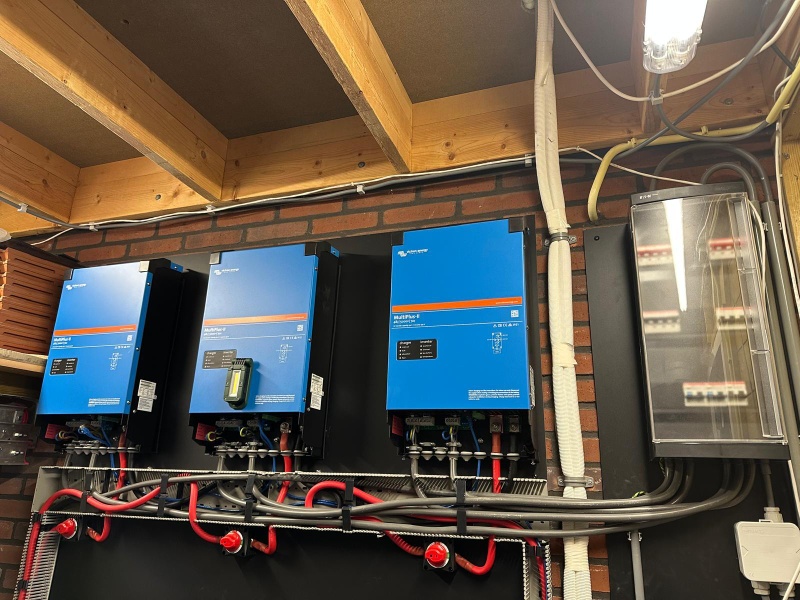 Afbeeldingslocatie: https://tweakers.net/i/lm27i-3hqzjJYVSRSgMwngC1wqE=/800x/filters:strip_icc():strip_exif()/f/image/8ROSvk6rxjcAPzvb2A9acGyi.jpg?f=fotoalbum_large