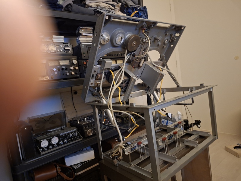 Afbeeldingslocatie: https://tweakers.net/i/lmOwODVqfTzmWomTQW9CKA5dqFg=/800x/filters:strip_icc():strip_exif()/f/image/JStQ2QHQMw4vhHq7RgHq2b44.jpg?f=fotoalbum_large