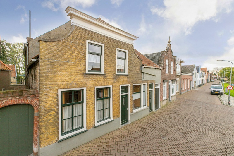 Afbeeldingslocatie: https://tweakers.net/i/lnN7ptopHd41VbJYvf57vC0nWqc=/800x/filters:strip_icc():strip_exif()/f/image/hI93WaKy0CX8ZI4WCsjuz4yz.jpg?f=fotoalbum_large
