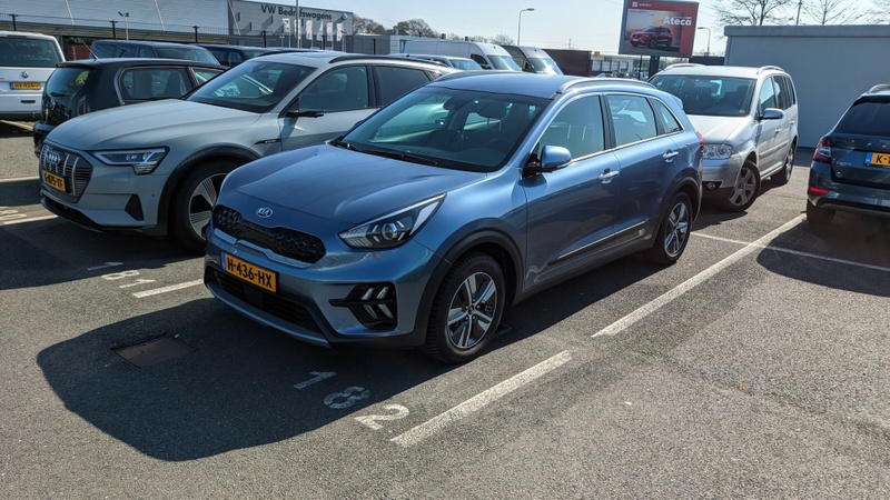 Afbeeldingslocatie: https://tweakers.net/i/lrQfIgZ4Qz8xfJTqrvlMJVQPZGY=/800x/filters:strip_icc():strip_exif()/f/image/3kHB5RRTs95LADgUBX8qLXsa.jpg?f=fotoalbum_large