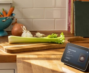 Amazon Echo Show 5
