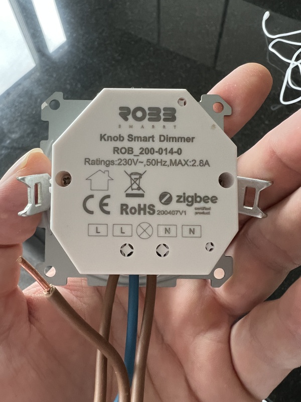 Afbeeldingslocatie: https://tweakers.net/i/m6ExznYUQQJPfMnoFaOhdM5oqTg=/x800/filters:strip_icc():strip_exif()/f/image/v9amHFADTtPSWuDxv5q6ZAUB.jpg?f=fotoalbum_large