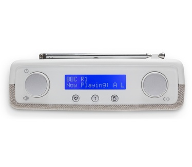 Roberts Radio Play 11