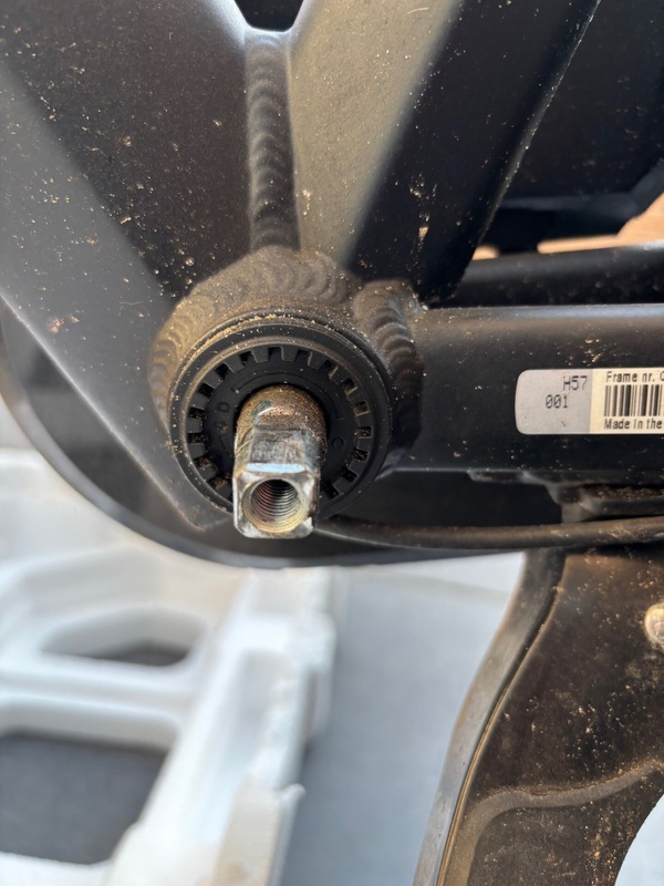 Afbeeldingslocatie: https://tweakers.net/i/m7M1xJ0LgdfwWXO_UuwEDQ7Eawk=/x800/filters:strip_icc():strip_exif()/f/image/QxGgjTuT3l0tQJsWthzdxE9o.jpg?f=fotoalbum_large