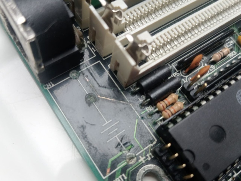 Afbeeldingslocatie: https://tweakers.net/i/m80y9Gh2-Kj7DP7gBf2p2dRxrfE=/800x/filters:strip_icc():strip_exif()/f/image/AJpneS7heoJXDcq4gG1sSrPs.jpg?f=fotoalbum_large