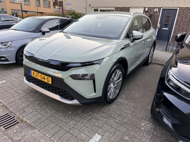 Afbeeldingslocatie: https://tweakers.net/i/mAdw0ha08oqlH8OUbG1k3Mmt99k=/800x/filters:strip_icc():strip_exif()/f/image/wRil0RgxGUbVJy9QroXfP2nw.jpg?f=fotoalbum_large