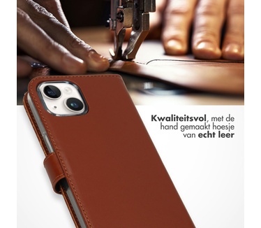 Selencia Echt Lederen Bookcase iPhone 15 - Lichtbruin