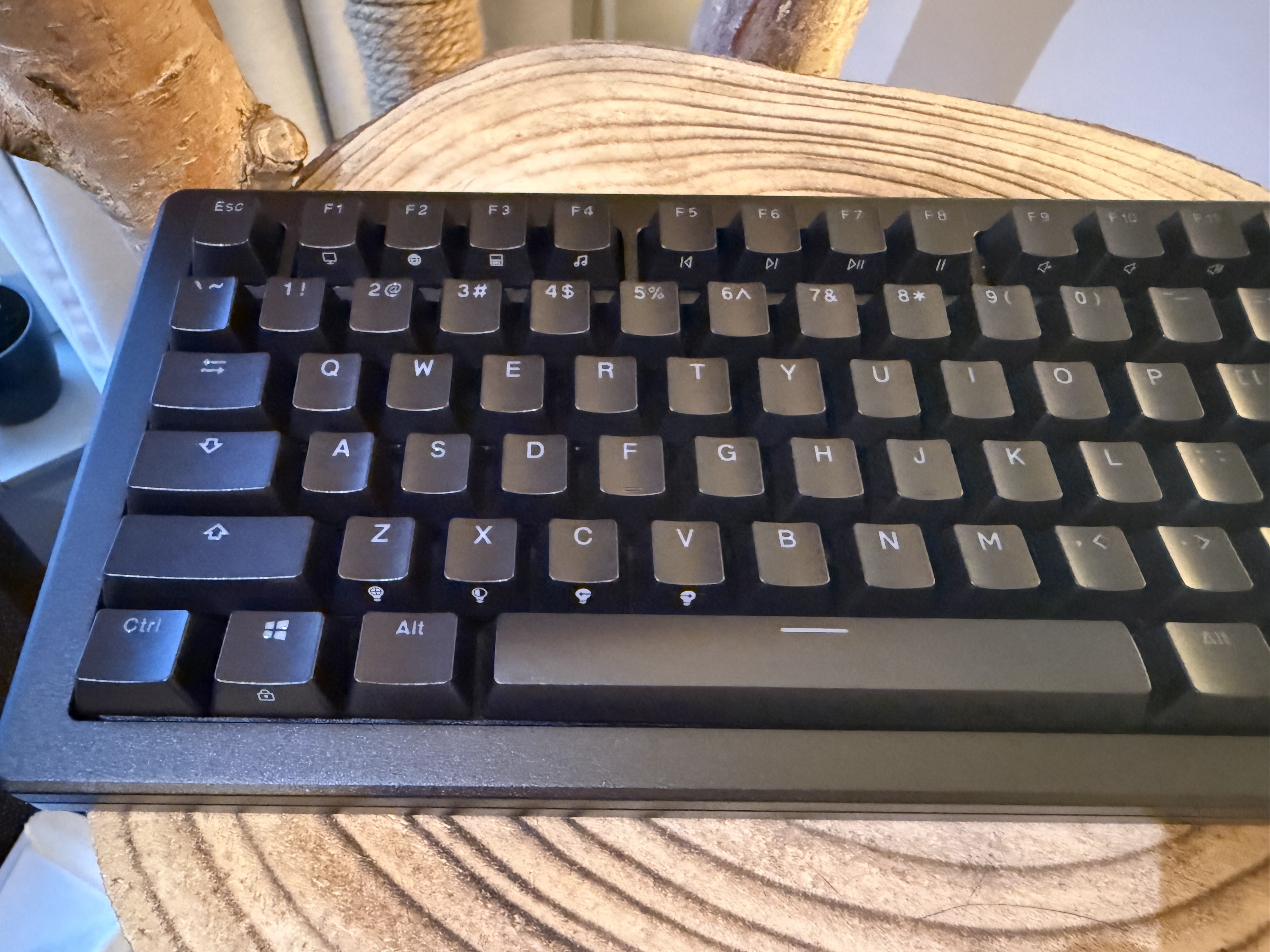 Afbeeldingslocatie: https://tweakers.net/i/mDoSNLTYTwG1WKuov9nHWbfo_W0=/m/383141/1VslB7ovyKCuVvv4mTAIxmrMFg5DkCNh9vBYKfkUysCgHCEF57.jpeg