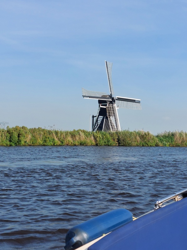 Afbeeldingslocatie: https://tweakers.net/i/mGk_a33a4-uNvDMCuPkuyrcYROA=/x800/filters:strip_icc():strip_exif()/f/image/A1jVvZUXkmz19S75iDCVEV4R.jpg?f=fotoalbum_large