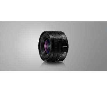 Panasonic Lumix S 18-40mm f/4.5-6.3