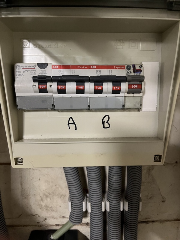 Afbeeldingslocatie: https://tweakers.net/i/mJxS7Zg4JqVRNJ9i4RB0qKI2VsM=/x800/filters:strip_icc():strip_exif()/f/image/ppuw7XTrPMtSRCvctTvTdcjR.jpg?f=fotoalbum_large