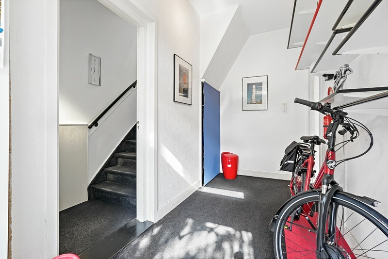 Afbeeldingslocatie: https://tweakers.net/i/mKBb-C8LRxkN_Mge8eb_dPoFofQ=/800x/filters:strip_icc():strip_exif()/f/image/JX4ZHR4XoW1i96iFC6MYLLle.jpg?f=fotoalbum_large