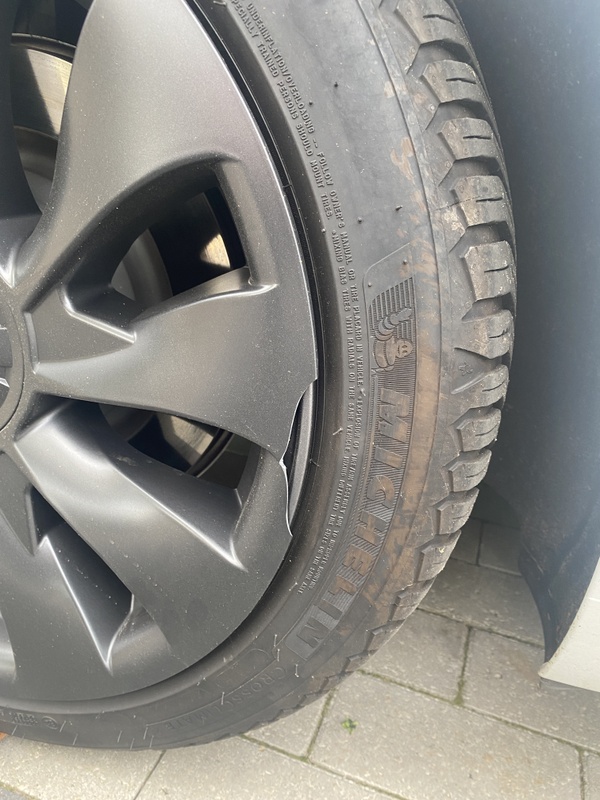 Afbeeldingslocatie: https://tweakers.net/i/mMBYqea-AMhnCALwHe1DPwuF9WY=/x800/filters:strip_icc():strip_exif()/f/image/8cnfB8IznXevAOqxPIrHDPxZ.jpg?f=fotoalbum_large