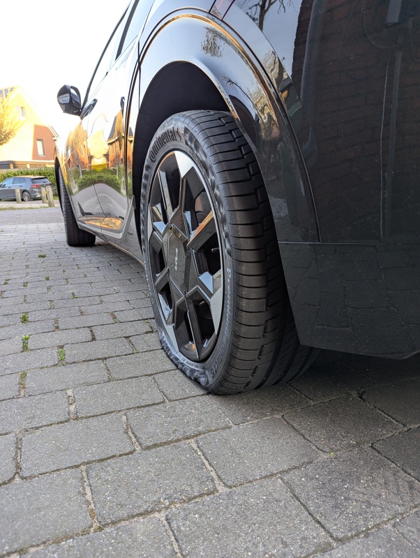 Afbeeldingslocatie: https://tweakers.net/i/mMWHBdq_0WtBFdAcWiJX6HXymUg=/x800/filters:strip_icc():strip_exif()/f/image/PQzjSxWb78Itaa98rFJfqubv.jpg?f=fotoalbum_large