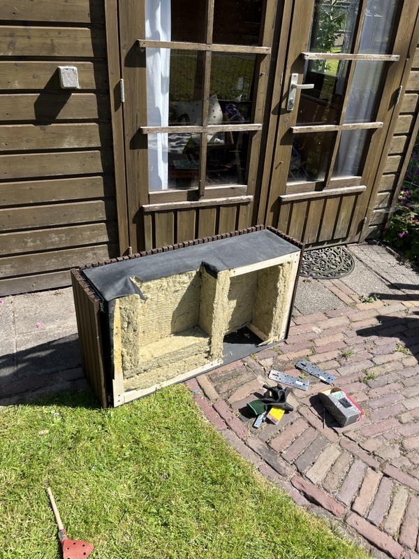 Afbeeldingslocatie: https://tweakers.net/i/mNFHQ_yJQ_ZuCpHNnAxihPmjc1E=/x800/filters:strip_icc():strip_exif()/f/image/NfNkYnnFcCGxbEne6OxldSTi.jpg?f=fotoalbum_large