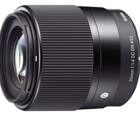 Sigma 30mm f/1.4 DC DN