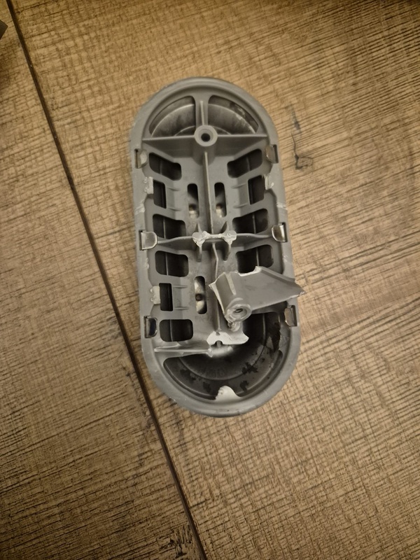 Afbeeldingslocatie: https://tweakers.net/i/mOdSnC9cBynz6GMqgg6uv8UbHMs=/x800/filters:strip_icc():strip_exif()/f/image/ILNXZmCC34z3rKrC9tKlzGUb.jpg?f=fotoalbum_large