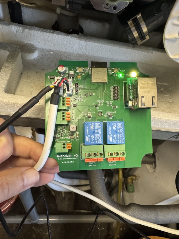 Afbeeldingslocatie: https://tweakers.net/i/mTUgBbRp37sXyLZL06XKdnaq7LQ=/x800/filters:strip_icc():strip_exif()/f/image/c1V6nJaxvwV1619x2muE797A.jpg?f=fotoalbum_large