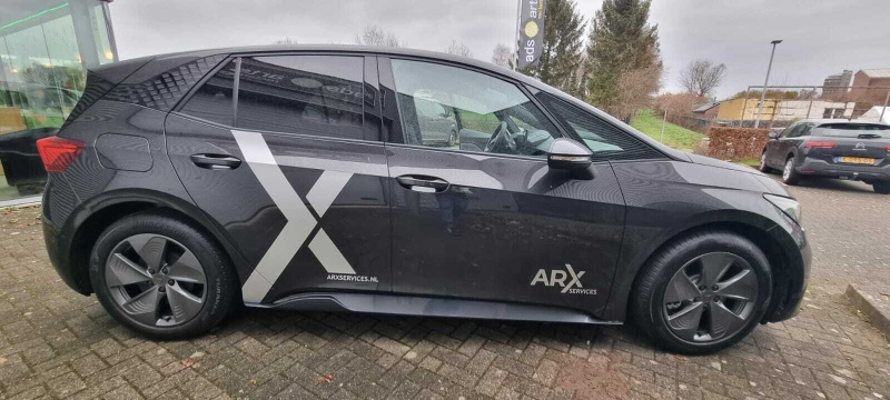 Afbeeldingslocatie: https://tweakers.net/i/maW14DmXhWPp72atQUX21ymp-OE=/800x/filters:strip_icc():strip_exif()/f/image/YP6u9lWzT512Uxp0h7qsT5Y8.jpg?f=fotoalbum_large