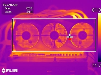 Afbeeldingslocatie: https://tweakers.net/i/mbNUnk6T8KjQNPE-G5yIbiw7nYA=/full-fit-in/4920x3264/filters:max_bytes(3145728):no_upscale():strip_icc():fill(white):strip_exif()/f/image/7k69LVD8Xu5FFfLxfStJSSnx.jpg?f=user_large