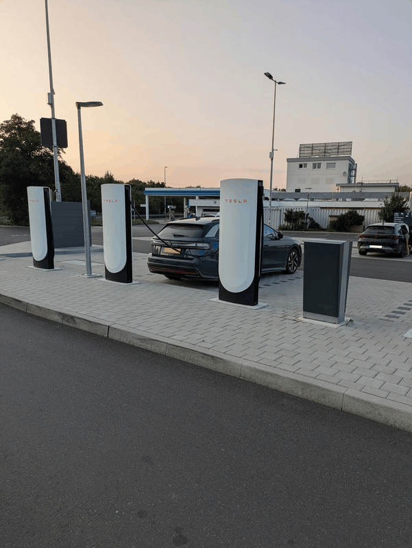 Afbeeldingslocatie: https://tweakers.net/i/mcXDJr7DtIT9ll6GBKJNb_Ovhhg=/x800/filters:strip_exif()/f/image/CxvM3SlmjsWj7LSh3RNpw3KN.png?f=fotoalbum_large