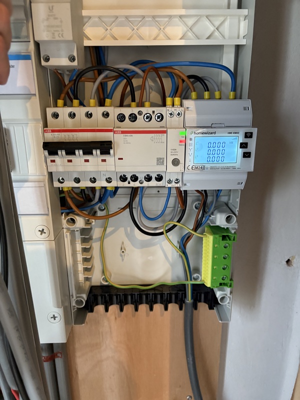 Afbeeldingslocatie: https://tweakers.net/i/mefIiQ4fIA4ic7udQDqQXv7rPVU=/x800/filters:strip_icc():strip_exif()/f/image/SAo8odsoThmU4QKAouaSECao.jpg?f=fotoalbum_large