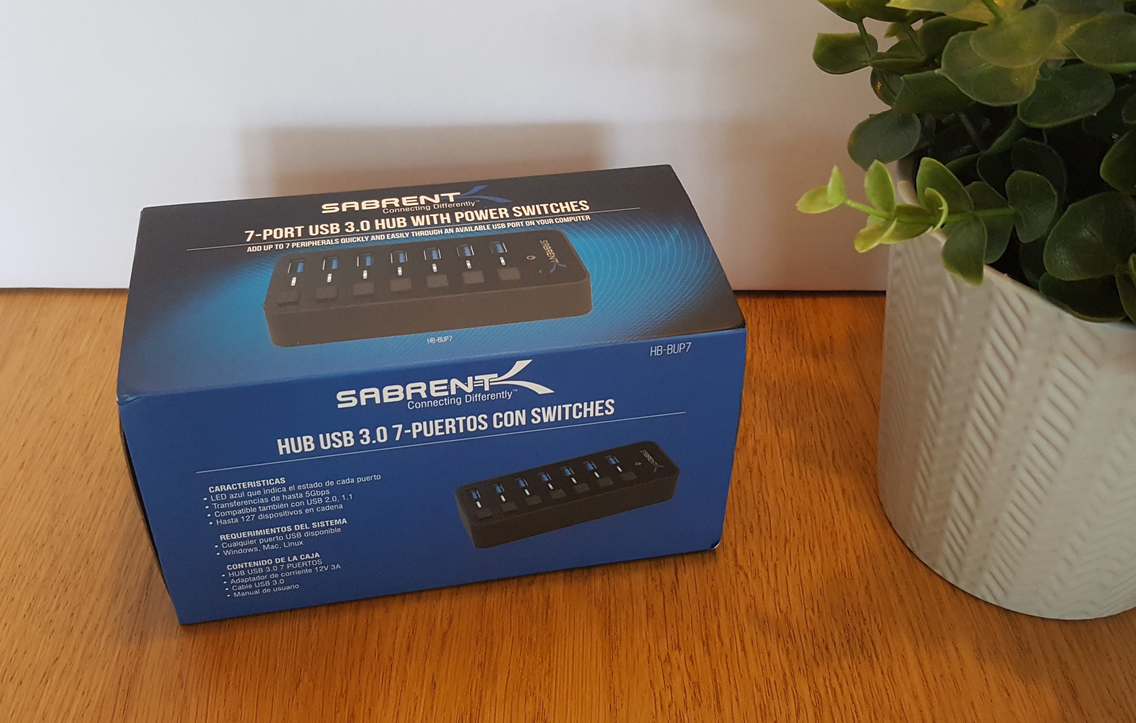 Usb Port Hub SABRENTu2019s New USB C Hub 7-Port 20W Powered Hub