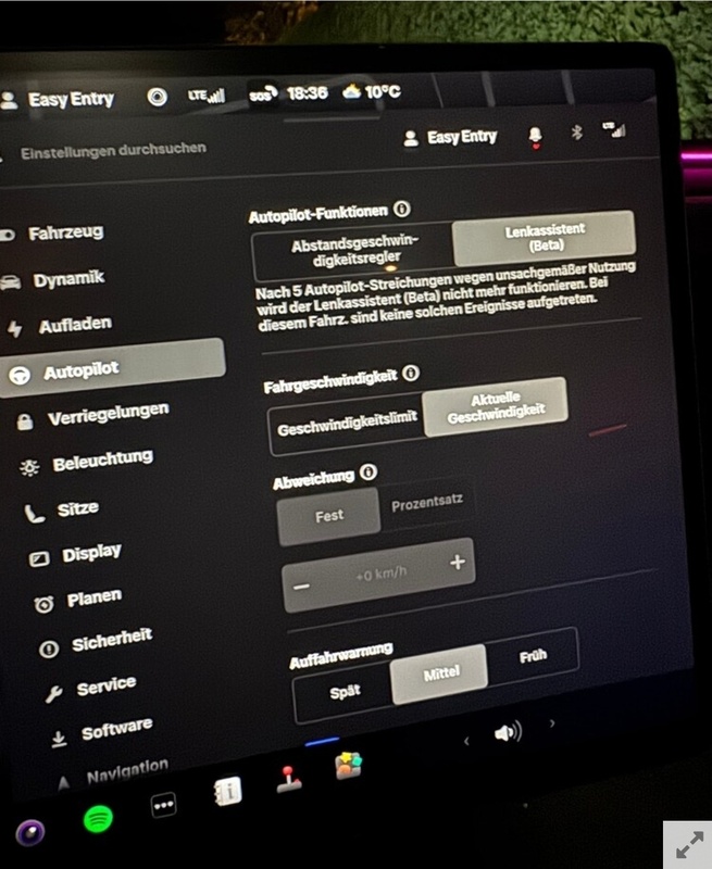 Afbeeldingslocatie: https://tweakers.net/i/minbMBM5iJmlrRi-2Dk5kQJj2fQ=/x800/filters:strip_icc():strip_exif()/f/image/4iABJieMm3SmYPhVgeY6Qyks.jpg?f=fotoalbum_large