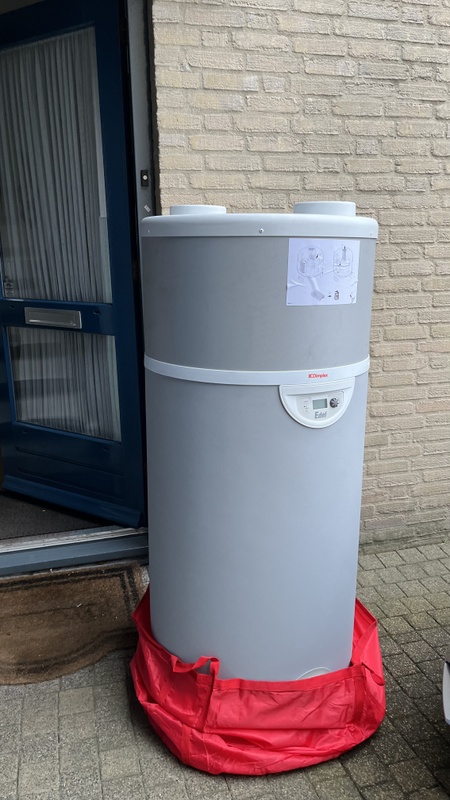 Afbeeldingslocatie: https://tweakers.net/i/mjer1ecoGDgtzGEoC3ECqoV8-7o=/x800/filters:strip_icc():strip_exif()/f/image/OAOrmoxvRaBDdwMHedkplw7l.jpg?f=fotoalbum_large