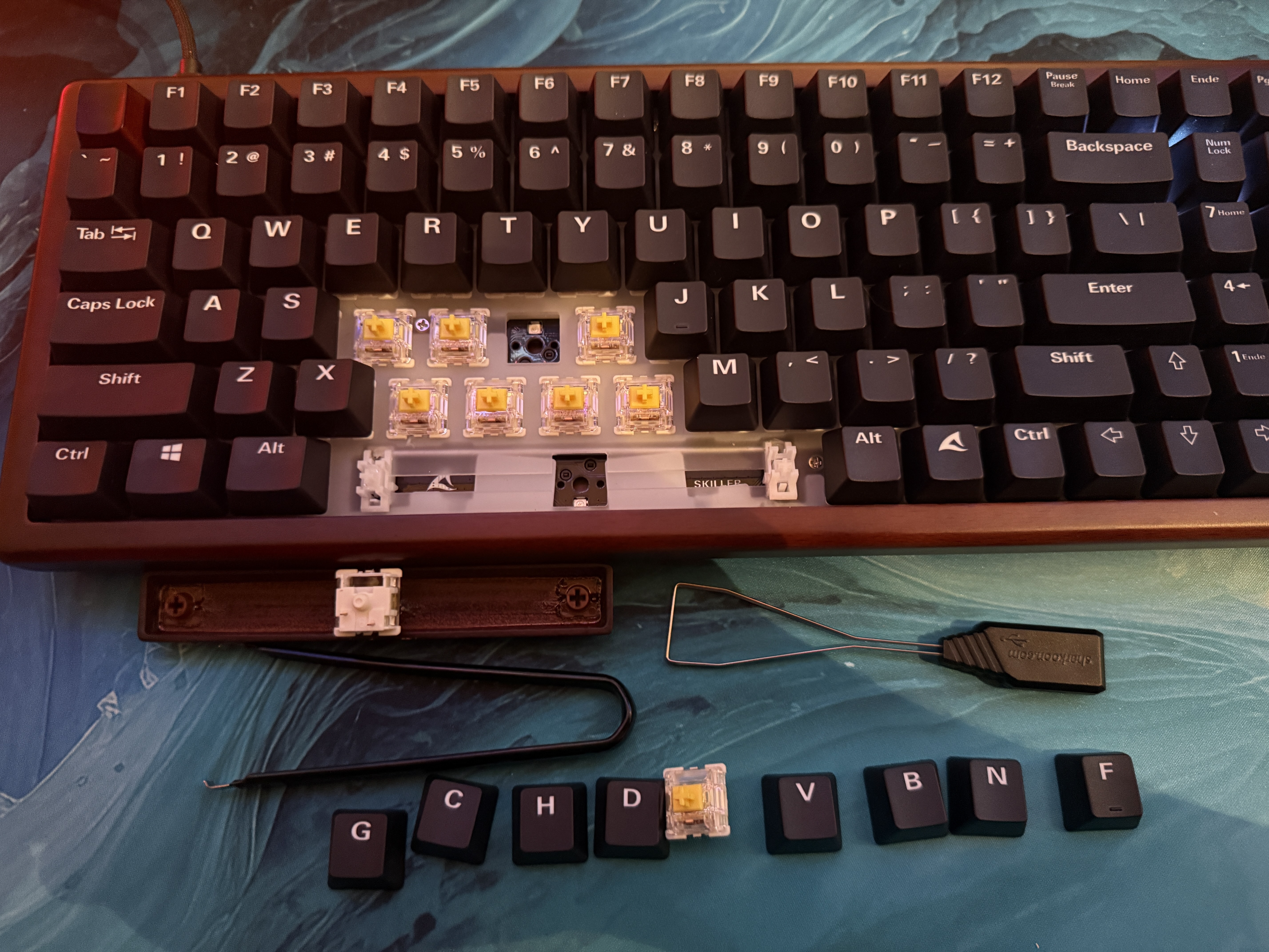 Afbeeldingslocatie: https://tweakers.net/i/mjsC3BnumE-roUUIM_OdqerdRJ0=/m/383141/1W9veGVIlBrlxoPxsZW0cBqamcZRSh5xOicfQUTwevw5BCdVwZ.jpeg