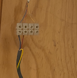 Afbeeldingslocatie: https://tweakers.net/i/mn_aW4fZhw5K-oajgyieSuSIBss=/full-fit-in/4000x4000/filters:no_upscale():fill(white):strip_exif()/f/image/cYqGabj6fMRML1w4cs4p727r.png?f=user_large