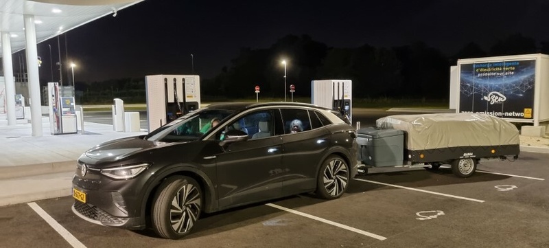 Afbeeldingslocatie: https://tweakers.net/i/mo7IIZVEuJ6p2Fi5eoQQcgyiwss=/800x/filters:strip_icc():strip_exif()/f/image/Qf2z1SQDMBBMzMWQbY7q33RO.jpg?f=fotoalbum_large