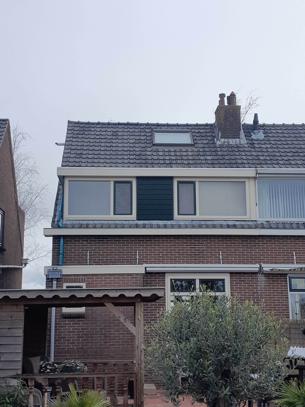 Afbeeldingslocatie: https://tweakers.net/i/mosbbSE6zA5eY6bjg84aoUlO1HU=/x800/filters:strip_icc():strip_exif()/f/image/2X3SwQ9CNc0JTd8gsz5lRxPX.jpg?f=fotoalbum_large