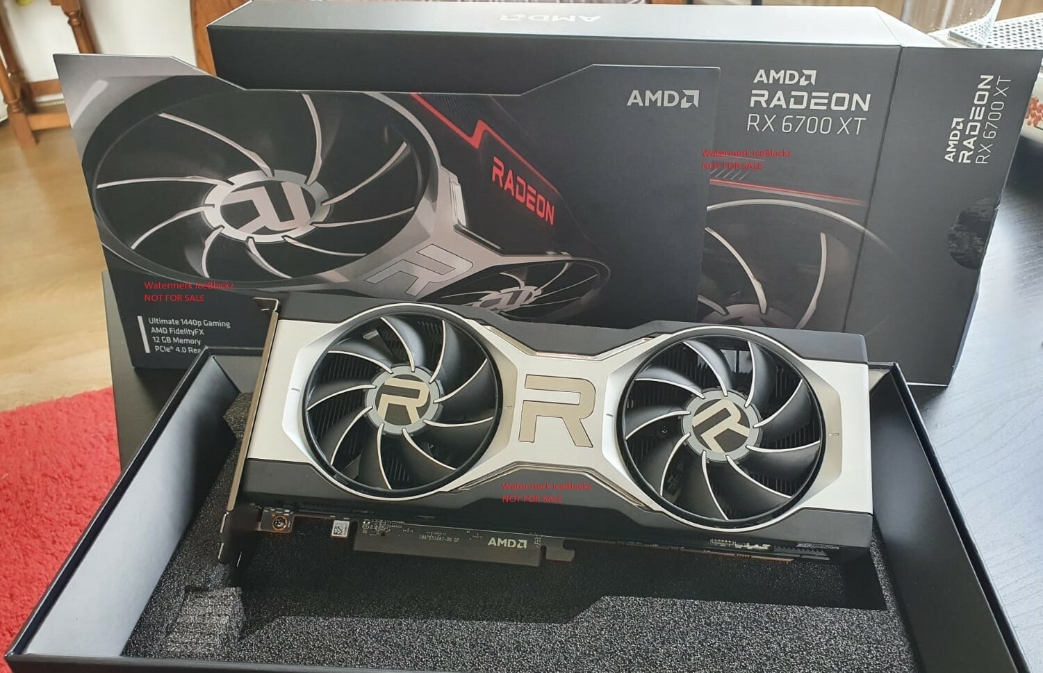 Afbeeldingslocatie: https://tweakers.net/i/mvQIMOxXTEcA007djKS5YFjMOIg=/full-fit-in/4920x3264/filters:max_bytes(3145728):no_upscale():strip_icc():fill(white):strip_exif()/f/image/IvZvAtQCcR4aWSG3NJFN44D9.jpg?f=user_large