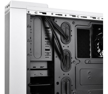 Thermaltake New Soprano Snow Edition