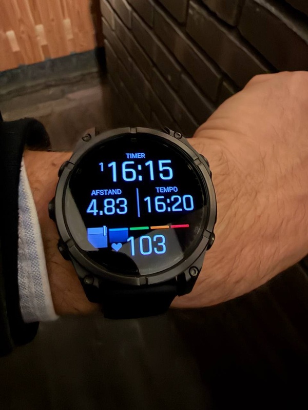 Afbeeldingslocatie: https://tweakers.net/i/n1eNnUqzSJDWj6jGJJ3PYI9oMYU=/x800/filters:strip_icc():strip_exif()/f/image/p0k6Ix82jpNsupiJJD9SfGl3.jpg?f=fotoalbum_large