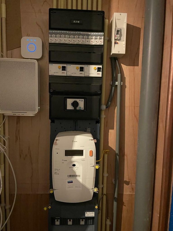 Afbeeldingslocatie: https://tweakers.net/i/n1yCHdYLxzG2k840nMZQ6OmJOLM=/x800/filters:strip_icc():strip_exif()/f/image/42IKCfa5oPTHhNdYdutTYNvp.jpg?f=fotoalbum_large