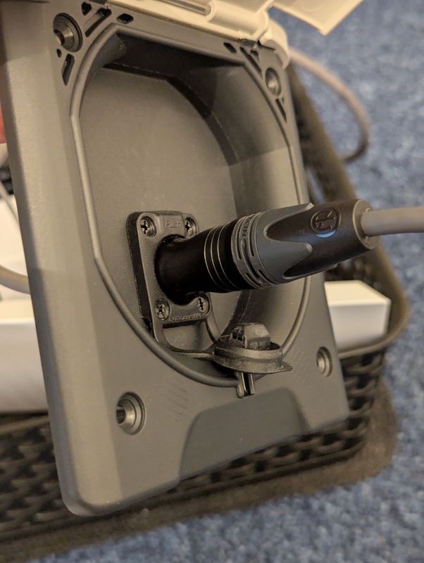 Afbeeldingslocatie: https://tweakers.net/i/n65A_UymI2VR6_SzdtudhaiKp4s=/x800/filters:strip_icc():strip_exif()/f/image/AclpXHzGN5waDdKrWKB9CQu6.jpg?f=fotoalbum_large