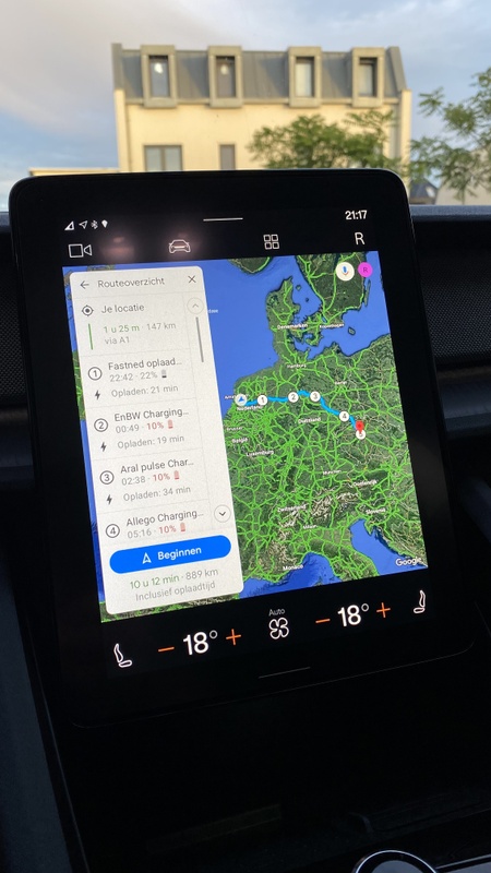 Afbeeldingslocatie: https://tweakers.net/i/n6XIB60M9woFiXk6CIEaLrGwvs0=/x800/filters:strip_icc():strip_exif()/f/image/2p6adUnRDShWQd1CESXNweVQ.jpg?f=fotoalbum_large