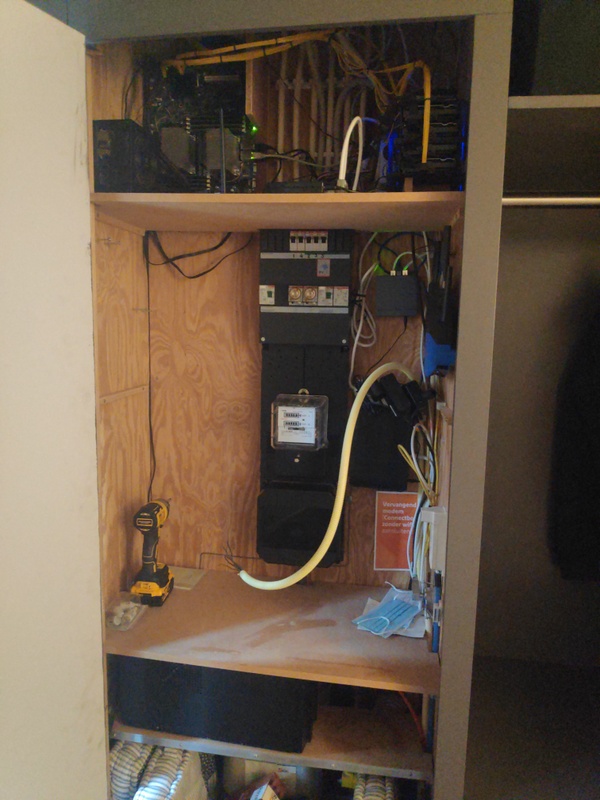 Afbeeldingslocatie: https://tweakers.net/i/n78SBSezp5-bF78wXWqV47YSk2g=/x800/filters:strip_icc():strip_exif()/f/image/Cq7z1f1V3CMvoVge8KKnlp3z.jpg?f=fotoalbum_large