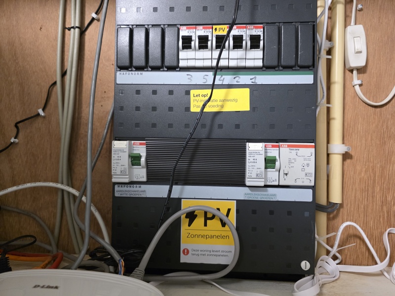 Afbeeldingslocatie: https://tweakers.net/i/n7QgzsQBzMUvSswrVFq-GKvN7dE=/800x/filters:strip_icc():strip_exif()/f/image/CvICMW4IoFej3H2wCyNkTQaU.jpg?f=fotoalbum_large