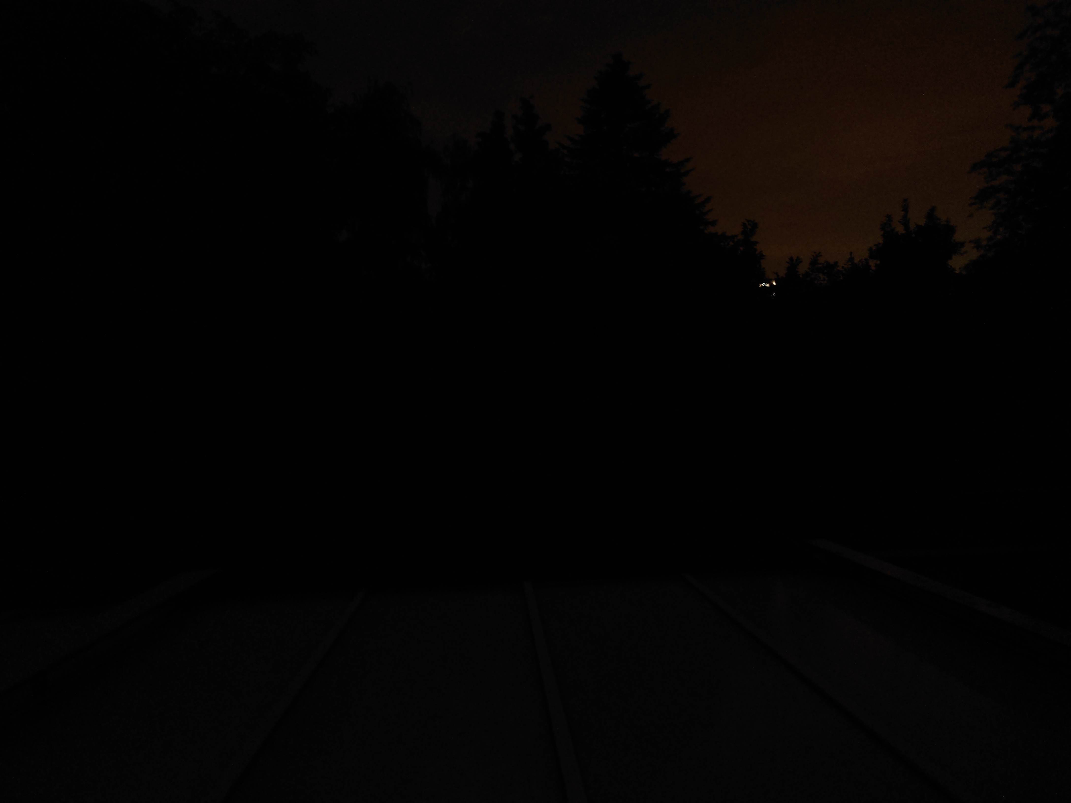 Afbeeldingslocatie: https://tweakers.net/i/n88AW0K-F5GpKNrZAcVhHYxF0tU=/full-fit-in/4920x3264/filters:max_bytes(3145728):no_upscale():strip_icc():fill(white):strip_exif()/f/image/l7YWojDArcBm9k9ox1z78pp5.jpg?f=user_large